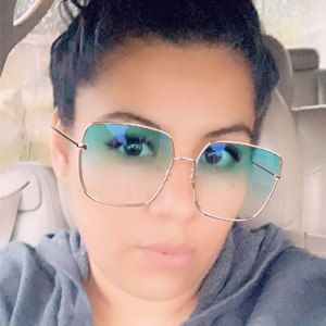 Meet your Posher, Daisy